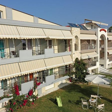 Mavridis Rooms 2 니키티 외부 사진