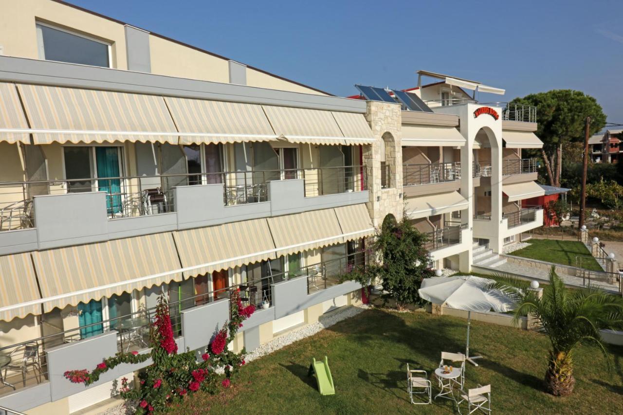 Mavridis Rooms 2 니키티 외부 사진
